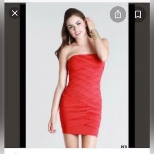 Red NIKIBIKI Strapless Bodycon Mini Dress - Sz Small
